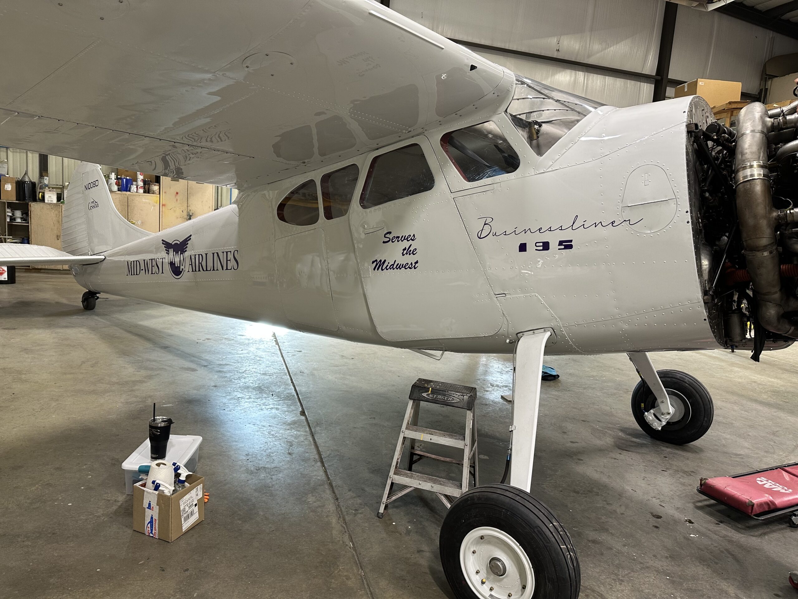 1950 Cessna 195